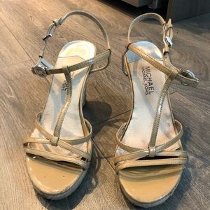 Michael Kors espadrilles sandal wedge size 8